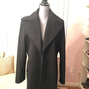 Calvin Klein women’s coat. Black. Size Large.